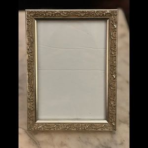 Custom Moulding Vintage Silver Picture Frame for 5”x7” Photo
